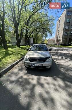 Седан Opel Astra 2007 в 