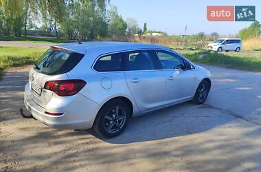 Универсал Opel Astra 2010 в 