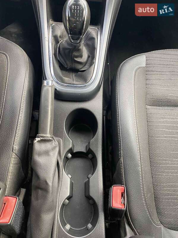 Универсал Opel Astra 2014 в Львове