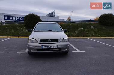 Седан Opel Astra 2008 в 