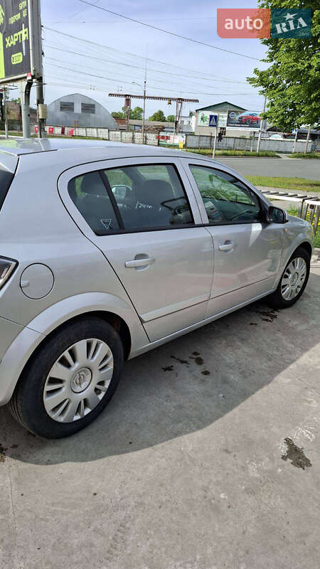 Хэтчбек Opel Astra 2007 в Чернигове фото 3 Хэтчбек Opel Astra 2007 в Чернигове