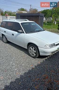 Універсал Opel Astra 1993 в Бердичеві