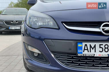 Универсал Opel Astra 2015 в 