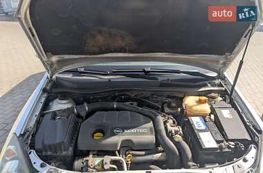 Універсал Opel Astra 2004 в 