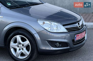 Універсал Opel Astra 2008 в 