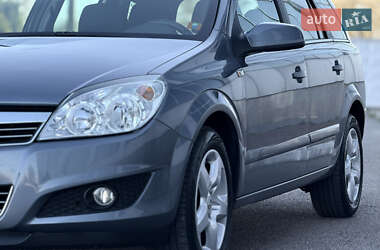 Універсал Opel Astra 2008 в 
