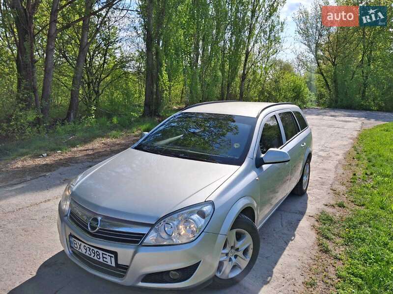 Opel Astra 2009