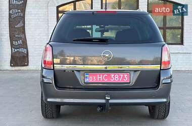 Универсал Opel Astra 2010 в 