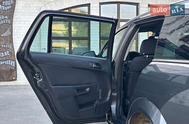 Универсал Opel Astra 2010 в 