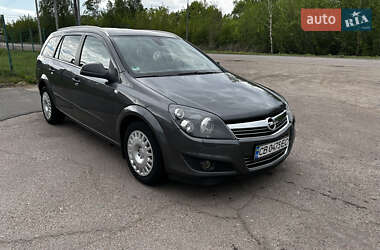 Универсал Opel Astra 2010 в Прилуках