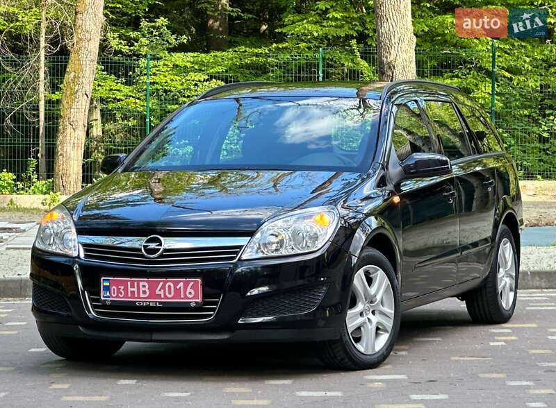Універсал Opel Astra 2009 в 