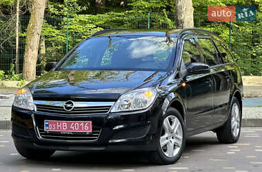 Універсал Opel Astra 2009 в 