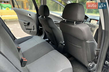 Універсал Opel Astra 2009 в 
