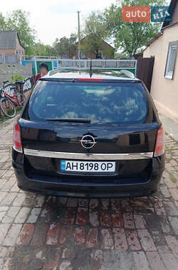 Универсал Opel Astra 2008 в 