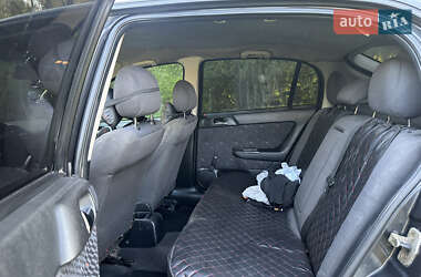 Хэтчбек Opel Astra 2001 в 