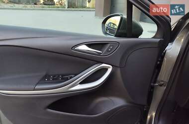 Універсал Opel Astra 2018 в 