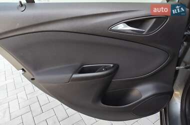Універсал Opel Astra 2018 в 