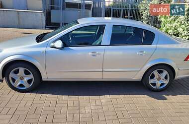 Седан Opel Astra 2007 в 