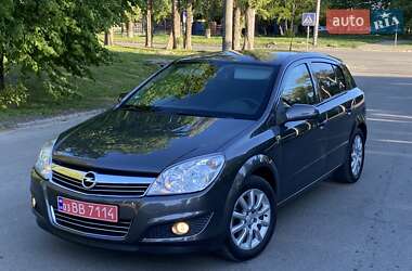 Хэтчбек Opel Astra 2008 в Полтаве