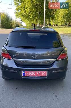 Хетчбек Opel Astra 2008 в 