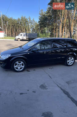 Универсал Opel Astra 2007 в 