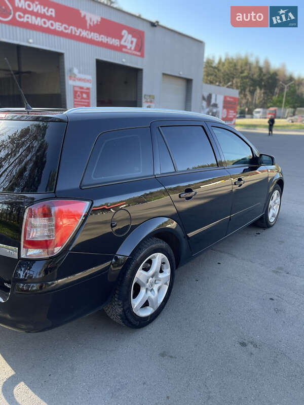 Универсал Opel Astra 2007 в Харькове