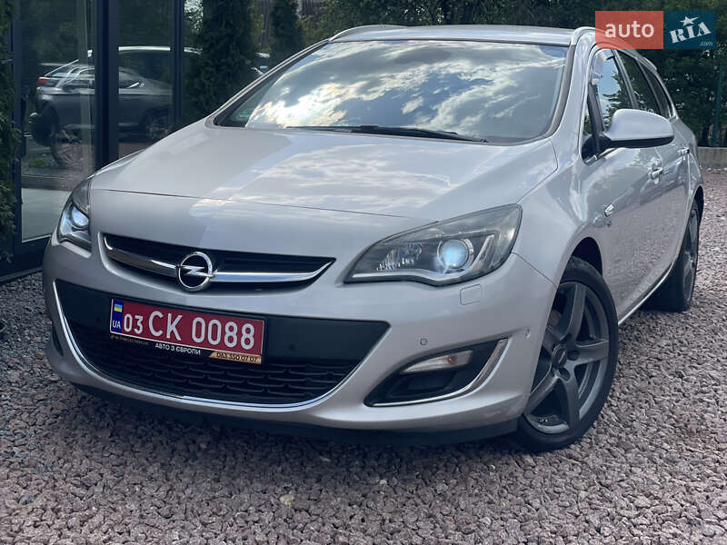 Opel Astra 2013