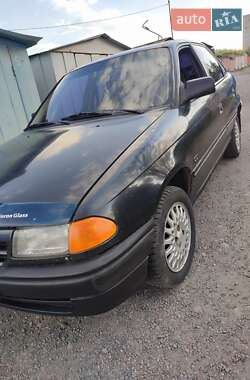 Седан Opel Astra 1993 в 