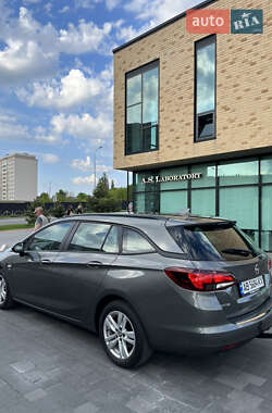 Универсал Opel Astra 2018 в 