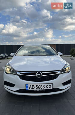 Универсал Opel Astra 2019 в Хмельницком