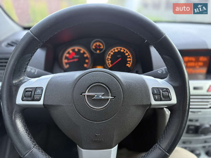 Универсал Opel Astra 2009 в Борисполе