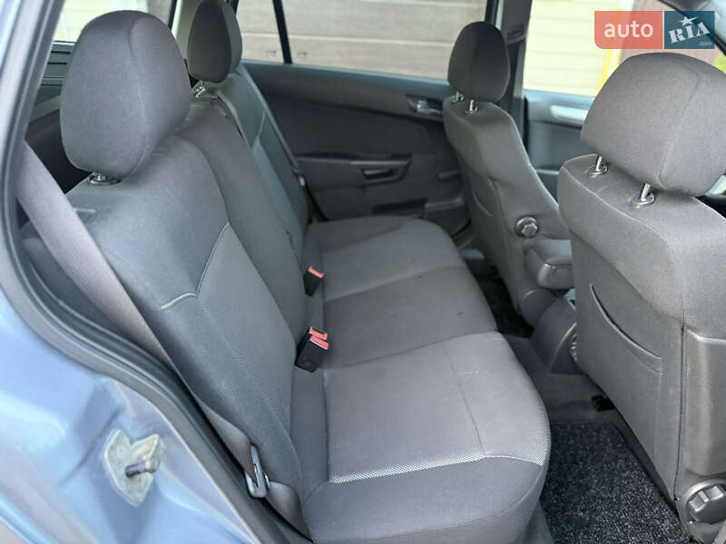 Универсал Opel Astra 2009 в Борисполе