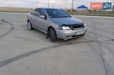 Купе Opel Astra 2000 в 