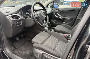 Универсал Opel Astra 2017 в 