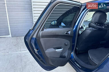 Универсал Opel Astra 2011 в 
