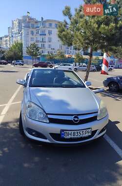 Кабриолет Opel Astra 2007 в 