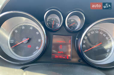 Универсал Opel Astra 2012 в 
