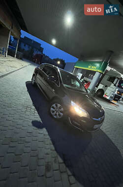 Універсал Opel Astra 2014 в 