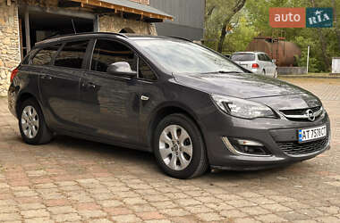 Универсал Opel Astra 2013 в 