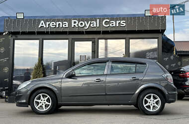 Хэтчбек Opel Astra 2009 в 