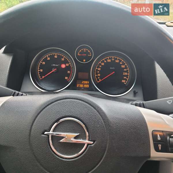 Хетчбек Opel Astra 2007 в Києві