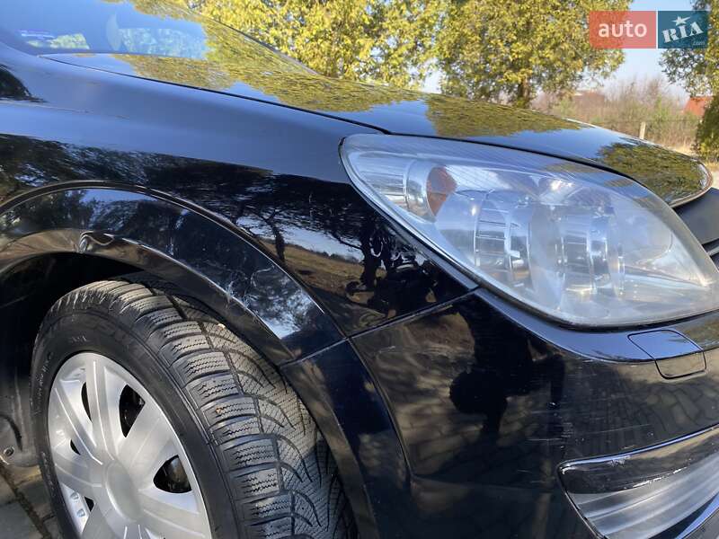 Універсал Opel Astra 2009 в Рожнятові