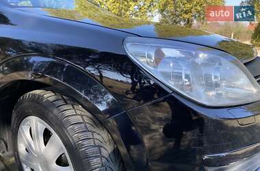 Универсал Opel Astra 2009 в 