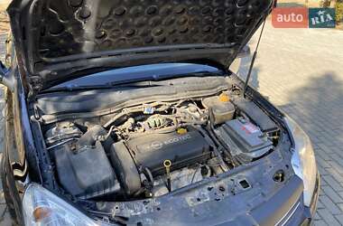 Универсал Opel Astra 2009 в 