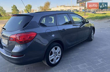Універсал Opel Astra 2011 в 