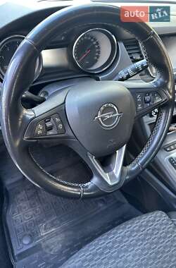 Универсал Opel Astra 2018 в 