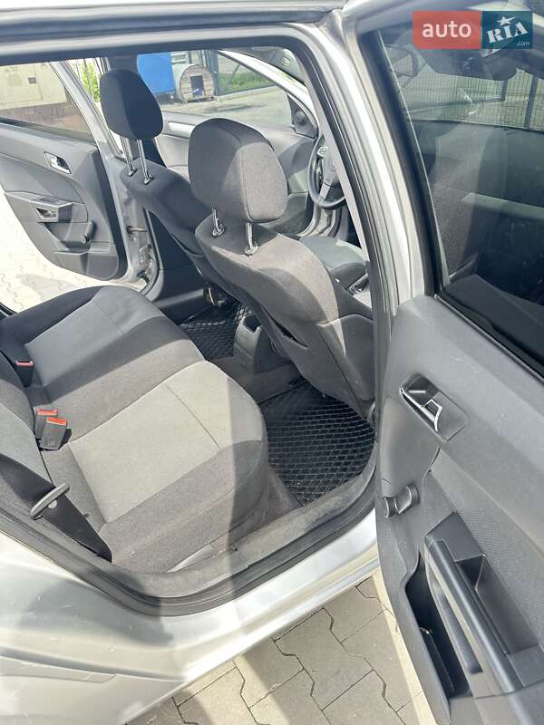 Універсал Opel Astra 2005 в Києві