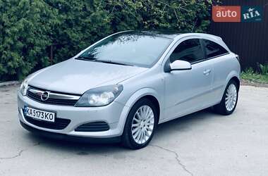 Хэтчбек Opel Astra 2007 в 