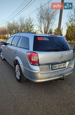 Универсал Opel Astra 2009 в 