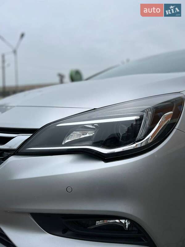 Универсал Opel Astra 2016 в Ланчине